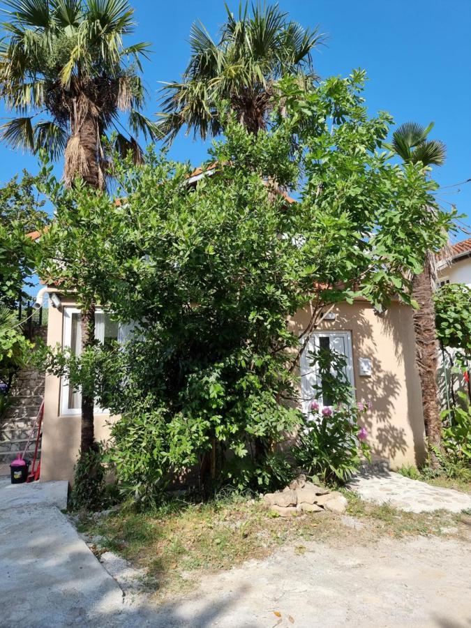 Ferienhaus Kuca Tri Palme U Lastvi *