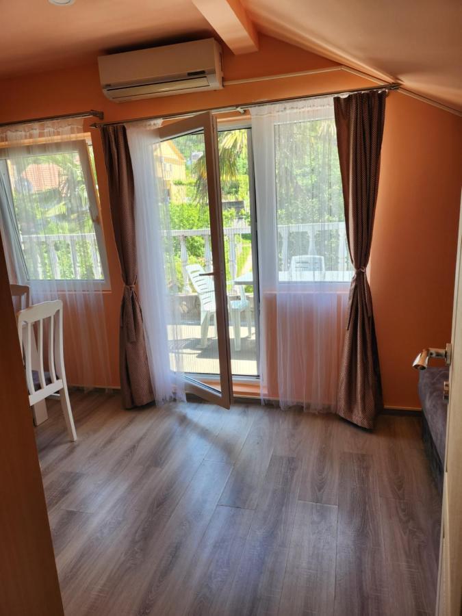 Kuca Tri Palme U Lastvi Dom wakacyjny Budva